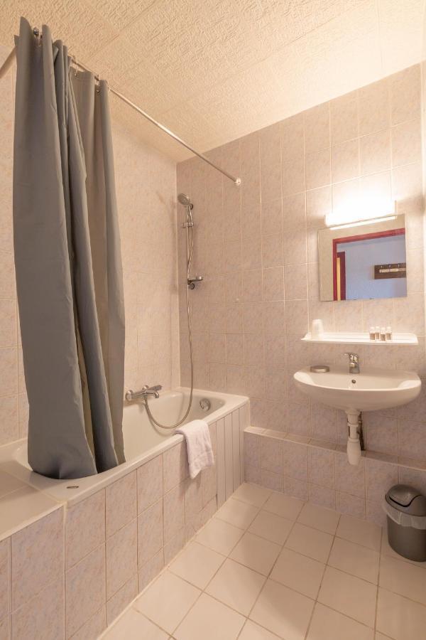 Hotel L'Escale  Châtel Esterno foto